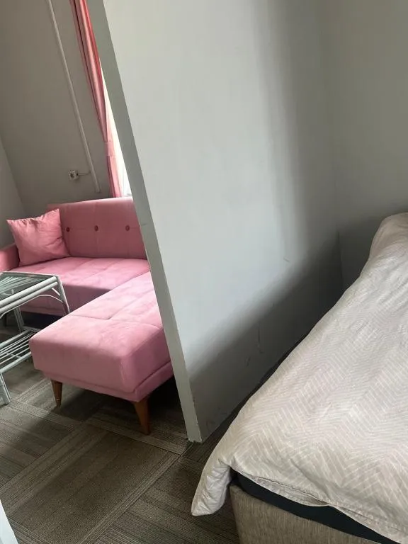 1+1 SUIT DÖRT KİŞİLİK