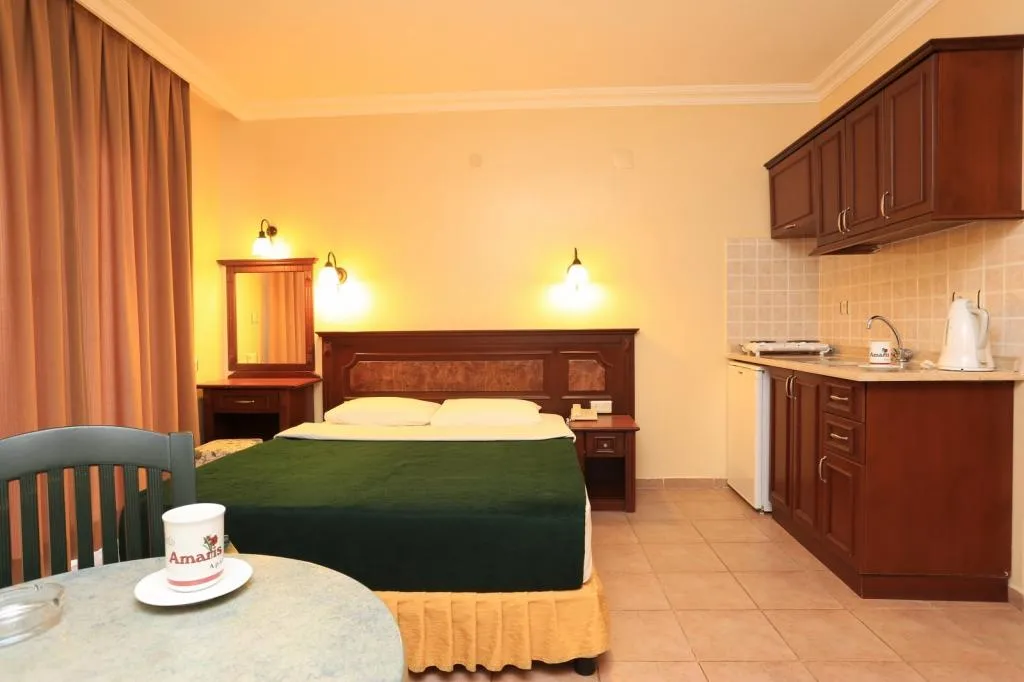 Apartment,Kara veya Havuz Manzaralı