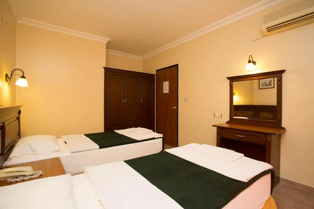 Apartment,Kara veya Havuz Manzaralı