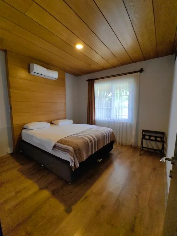 Bungalow,Göl veya Bahçe Manzaralı,Şömineli