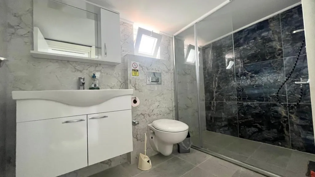 Eylül Suit Apart Çatı