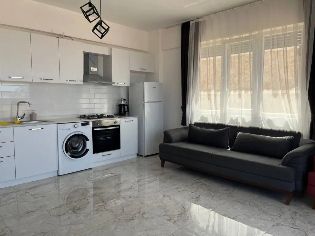 Eylül Suit Apart Bahçe