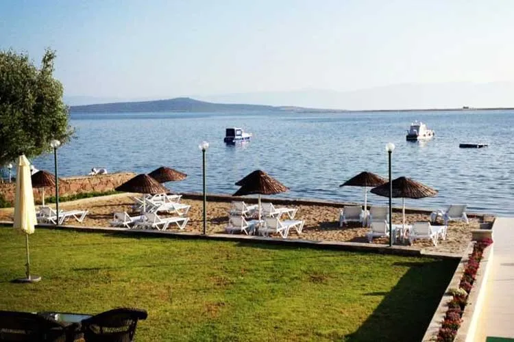 Standart Çift Kişilik Oda,Deniz Manzaralı,Balkonlu
