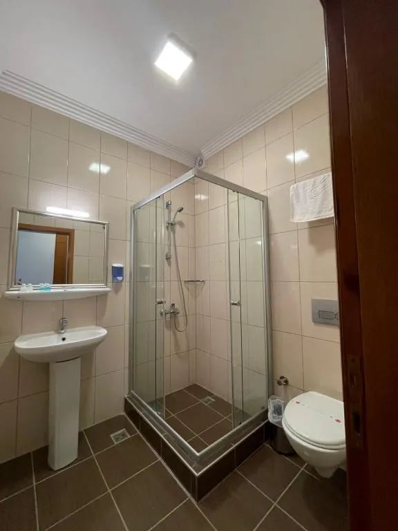 1+1 Aile Odası,Havuz Manzaralı,Balkonlu