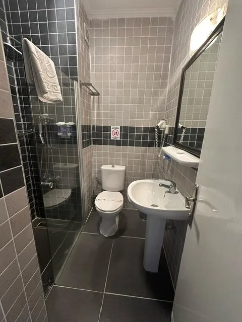 1+1 Aile Odası,Havuz Manzaralı,Balkonlu