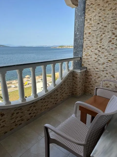 Standart Üç Kişilik Oda,Deniz Manzaralı