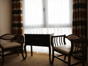 Reis Otel
