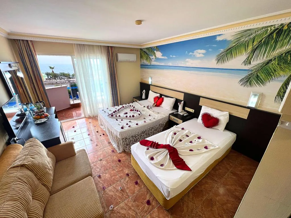 Standart Oda,Deniz Manzaralı,Balkonlu
