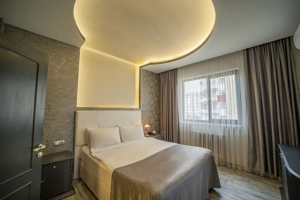 Deluxe Süit, 1 Büyük (Queen) Boy Yatak, Deniz Manzaralı, Denize Bakan