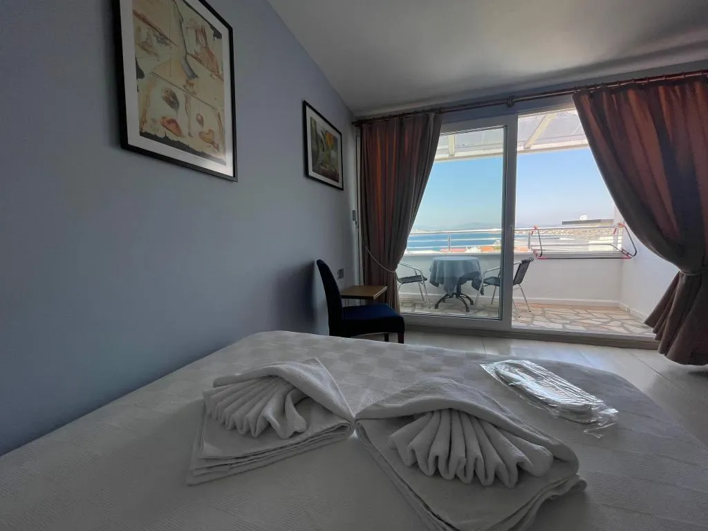 Standart Dbl Deniz Manzaralı - Yaz Paketi,Deniz ve Havuz Manzaralı