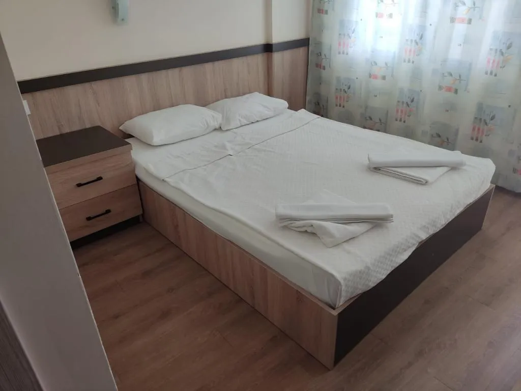 Standart İki Yataklı Oda,Deniz veya Bahçe Manzaralı,Balkonlu