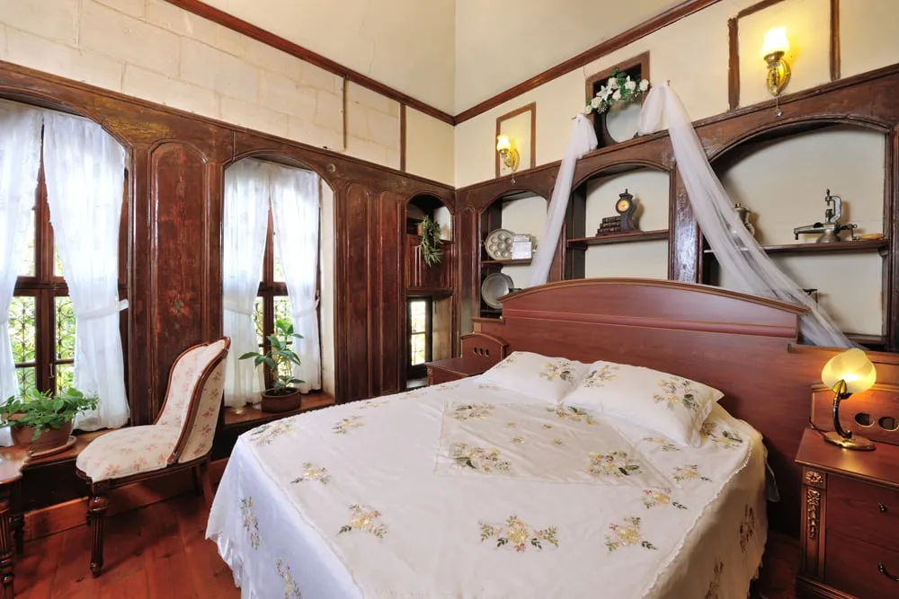 Kubbealtı,Bahçe Manzaralı