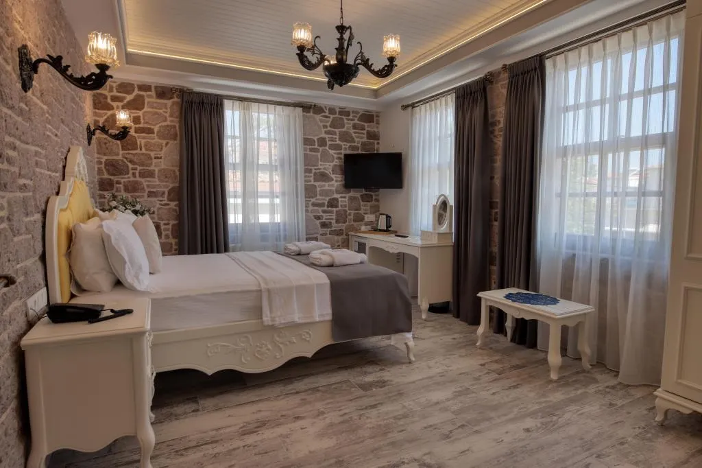 Şehir Manzaralı Standart Oda