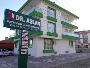 Dr. Aslan Aile Apartı
