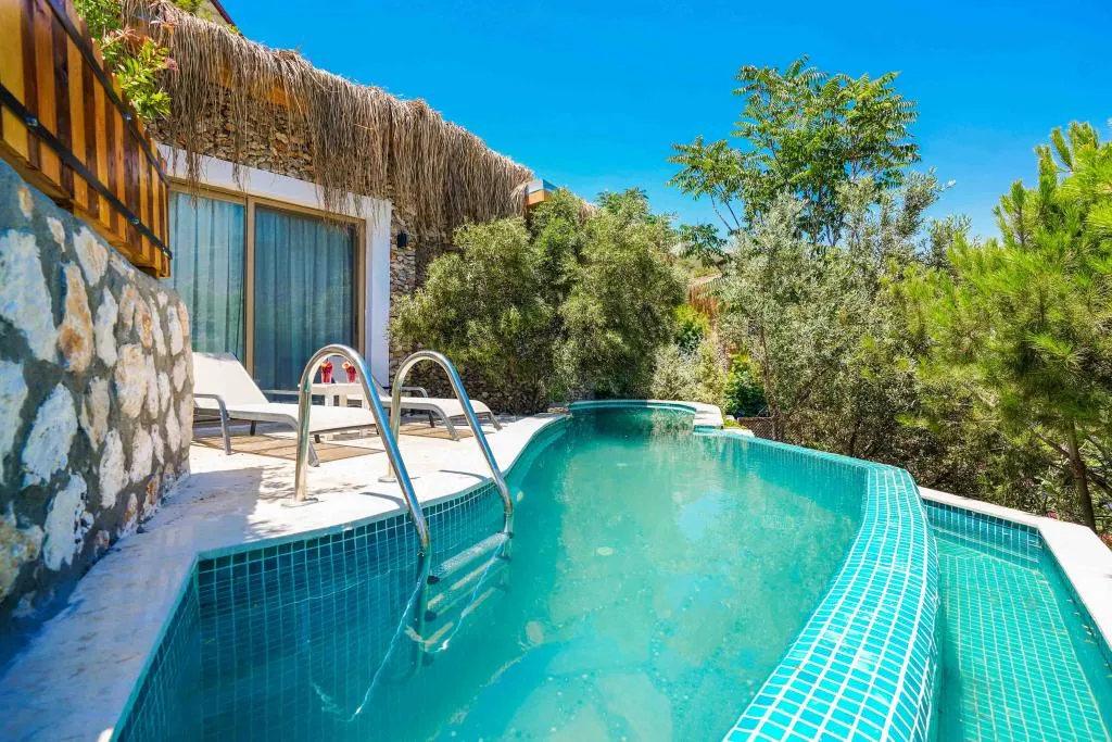 Garden Suite,Deniz ve Bahçe Manzaralı,Havuzlu