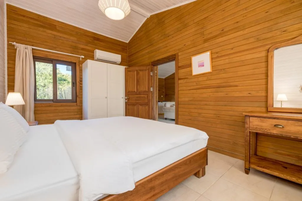 Nehir Kenarı Suit Bungalov (Defne) 2 Kişilik