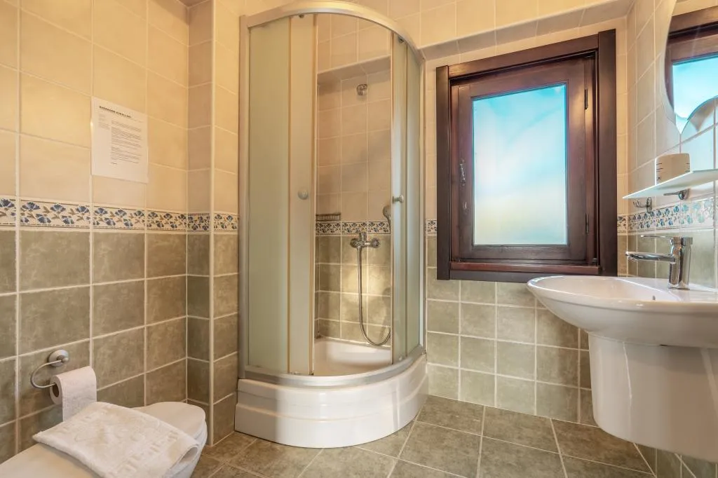 Geniş Standart Oda,Bahçe Manzaralı,Verandalı