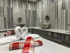 Demiröz Konak Otel