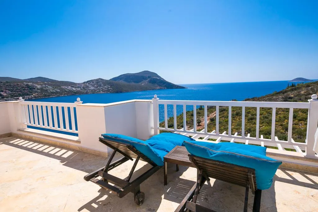 Deluxe Jakuzili Suite,Deniz Manzaralı