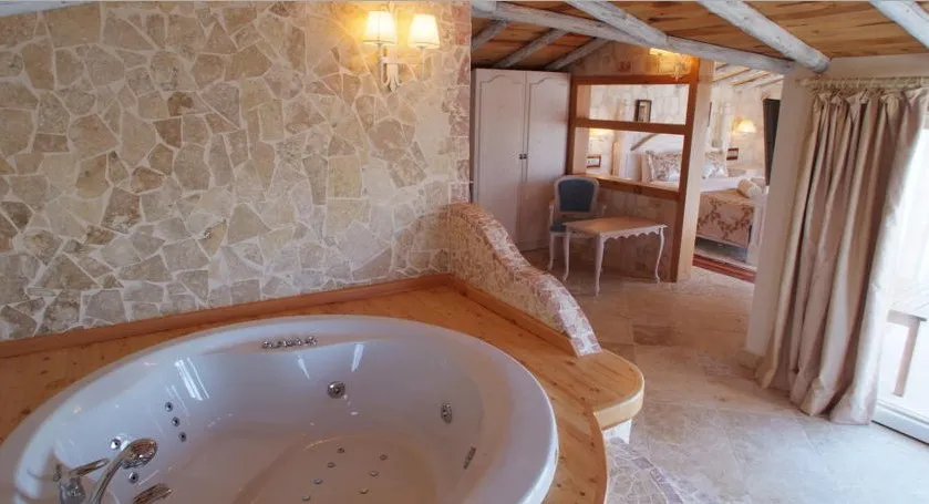 Deluxe Jakuzili Suite,Deniz Manzaralı