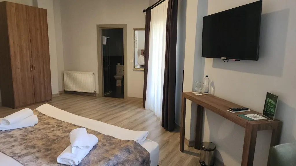 Junior Corner Deluxe Room