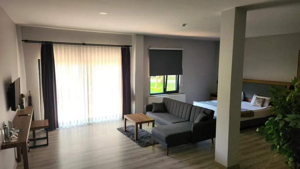 Garden Deluxe Suit Room