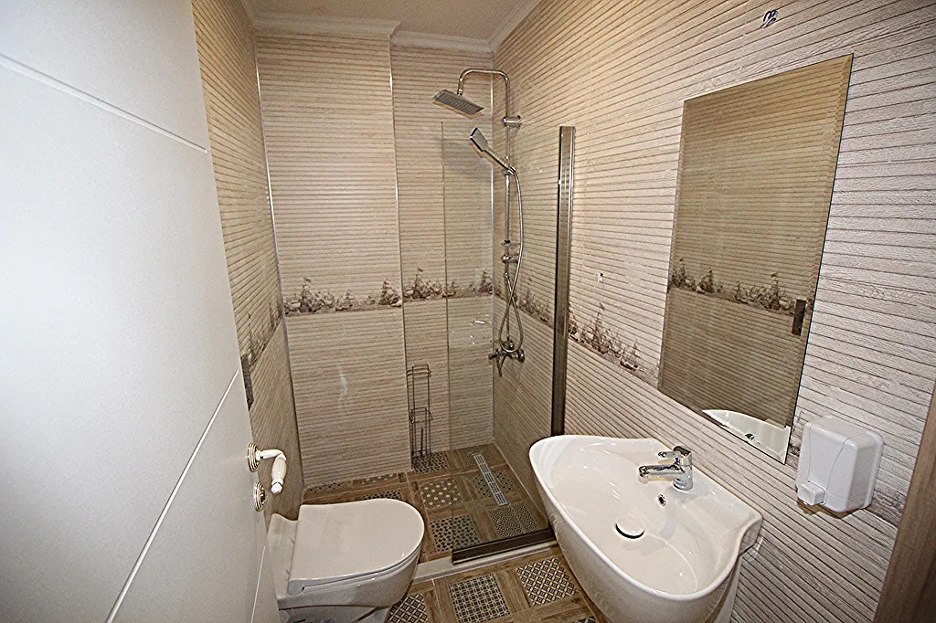 SUITE KARA MANZARALIK ODA