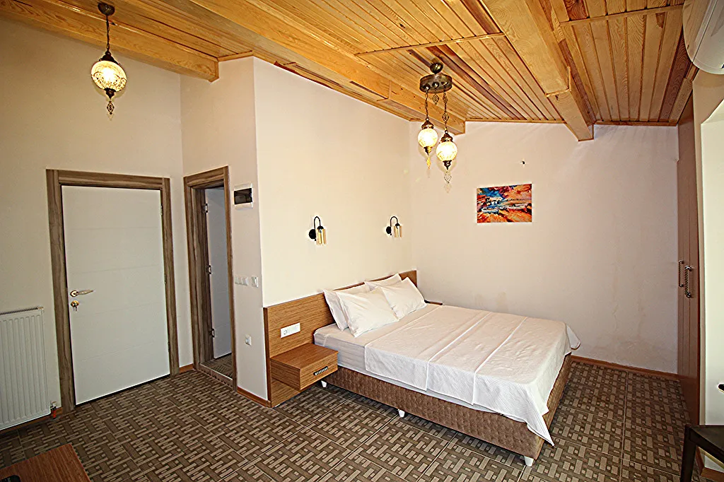 SUITE KARA MANZARALIK ODA