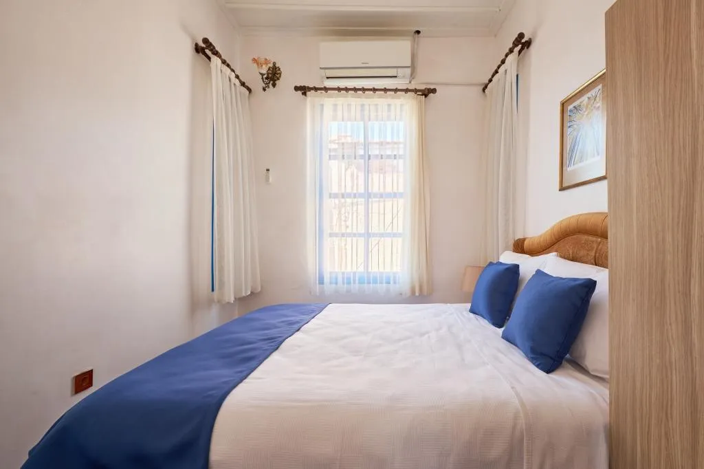 Deluxe Üç Kişilik Oda ,Şehir Manzaralı