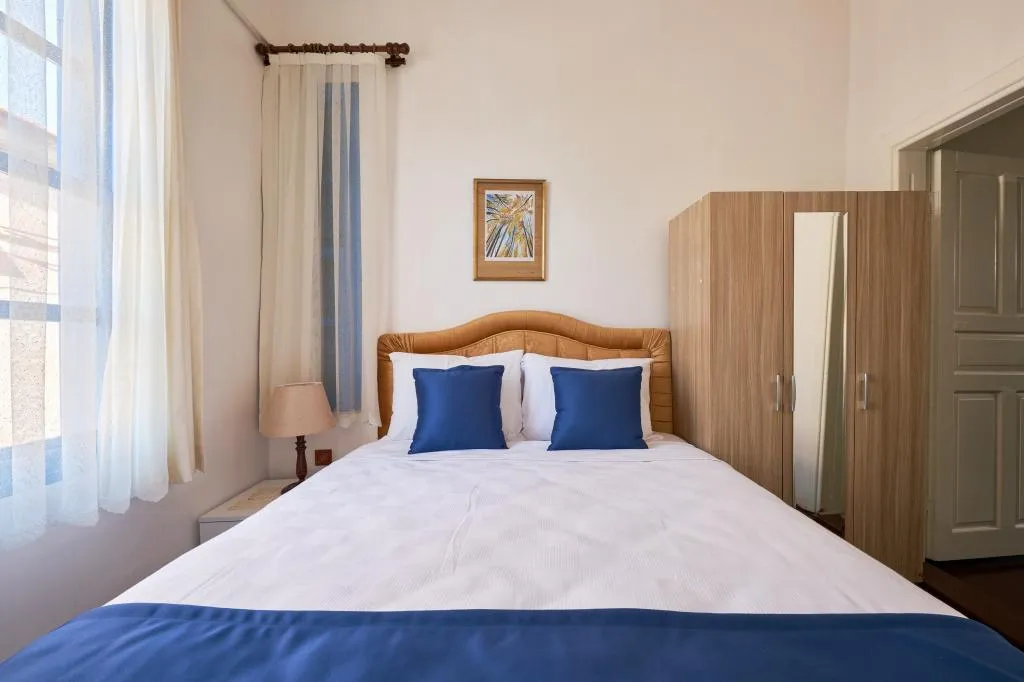 Deluxe Üç Kişilik Oda ,Şehir Manzaralı