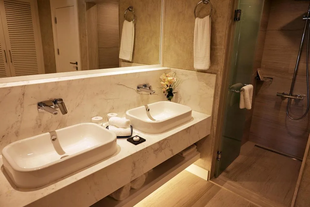 Çatı Katı Suit Oda