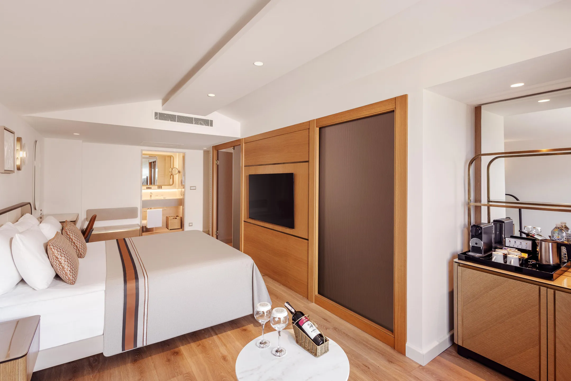 Deluxe Dublex Suite