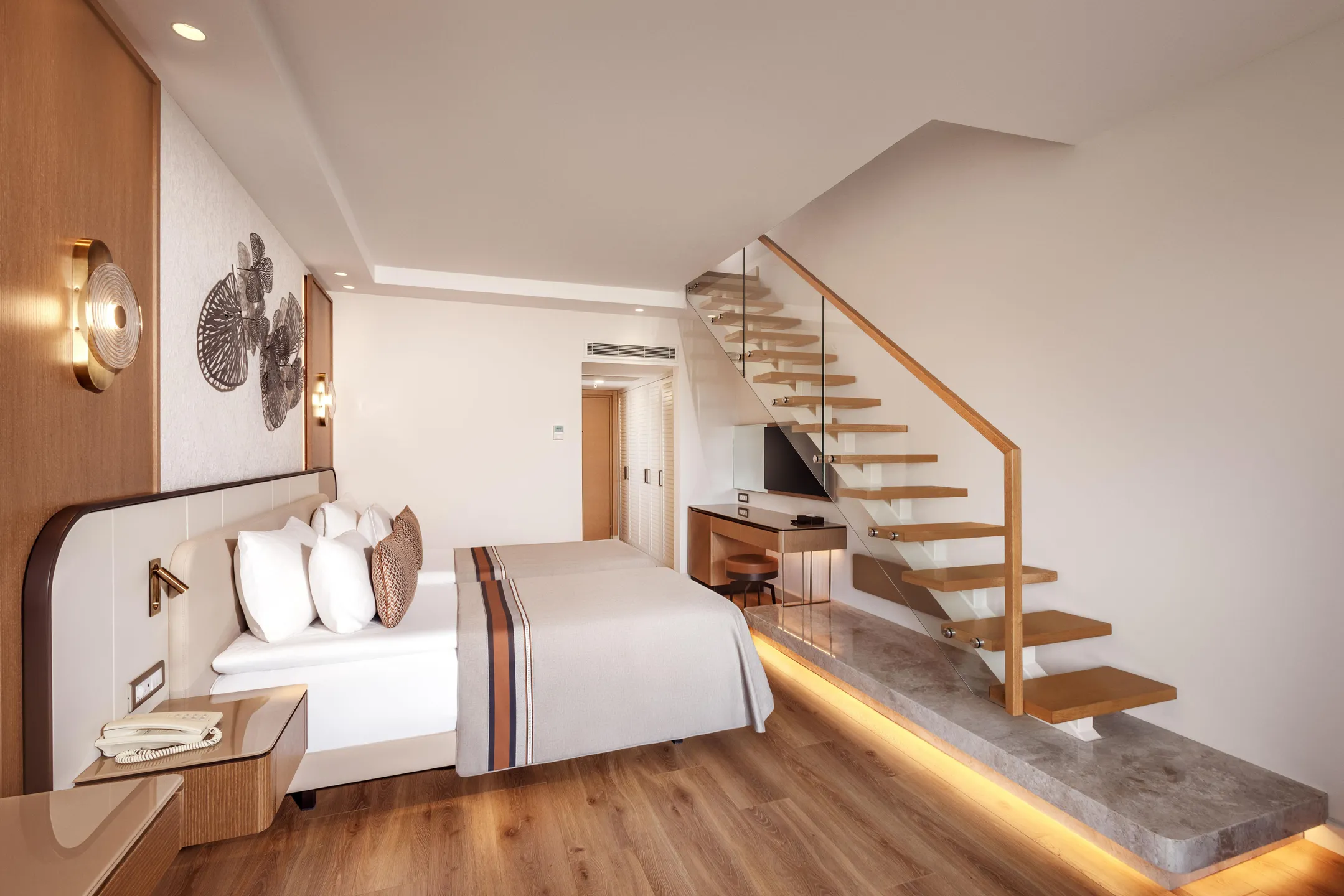 Deluxe Dublex Suite