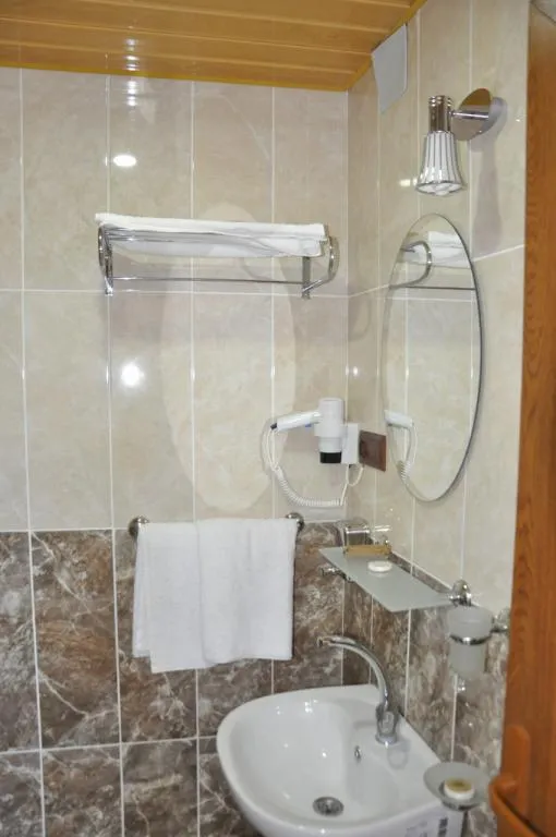Çift Kişilik,Bahçe Manzaralı