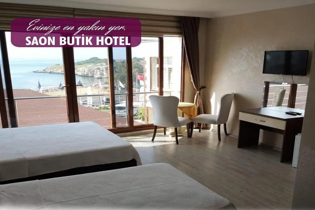 Triple,Deniz veya Bahçe Manzaralı