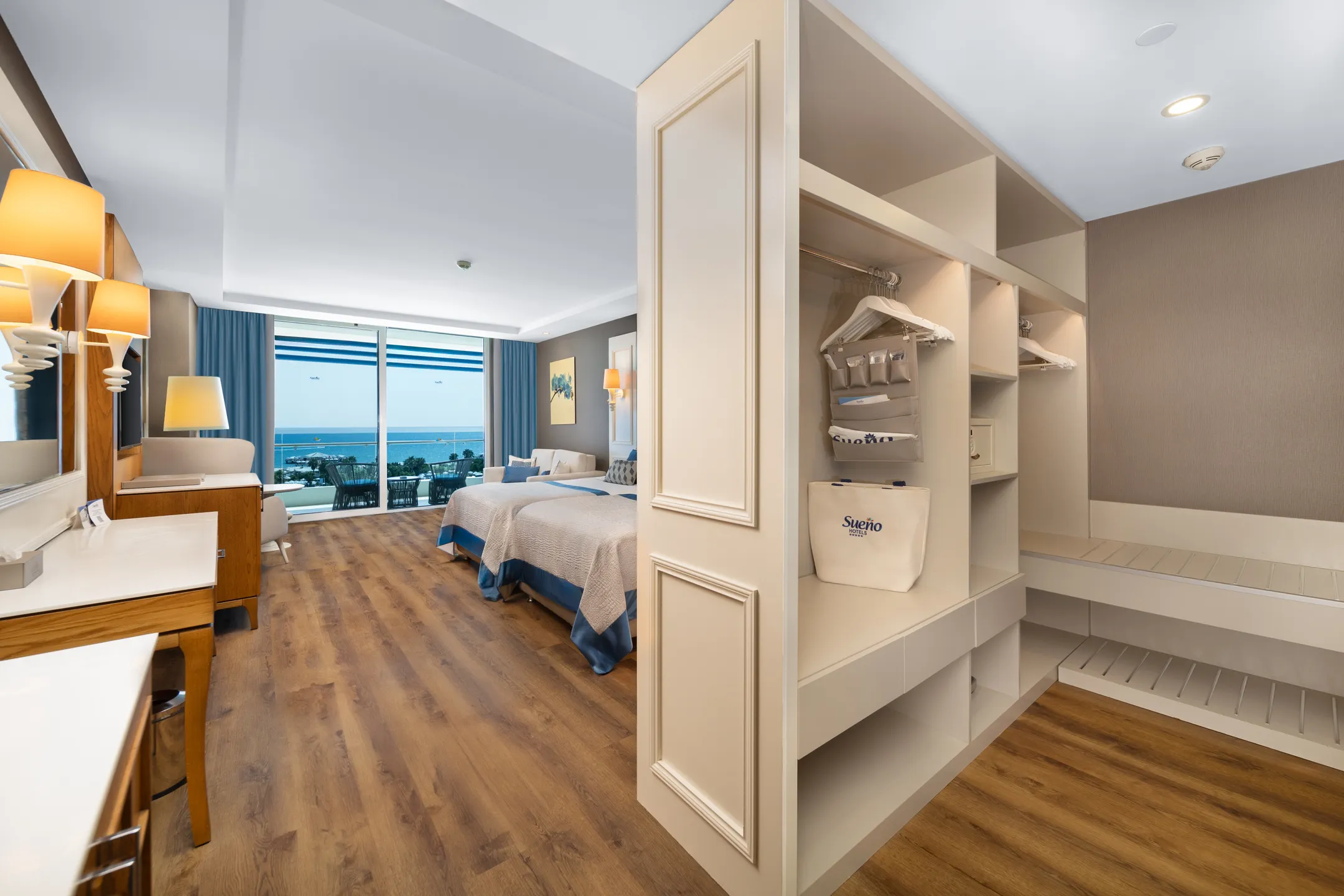 Deluxe Deniz Manzaralı Oda