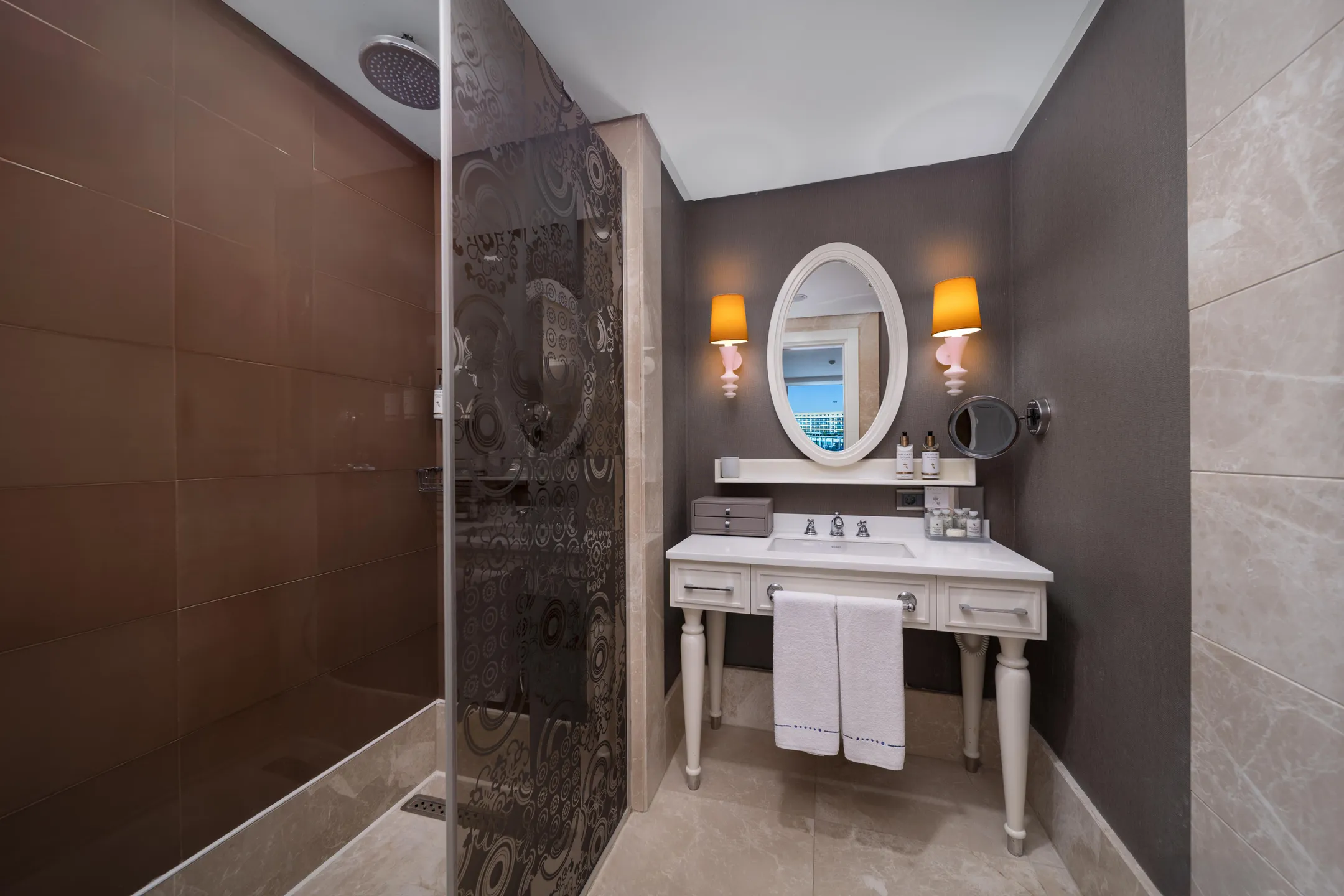 Superior Suite Exclusive Deniz Manzaralı Jacuzzi Oda
