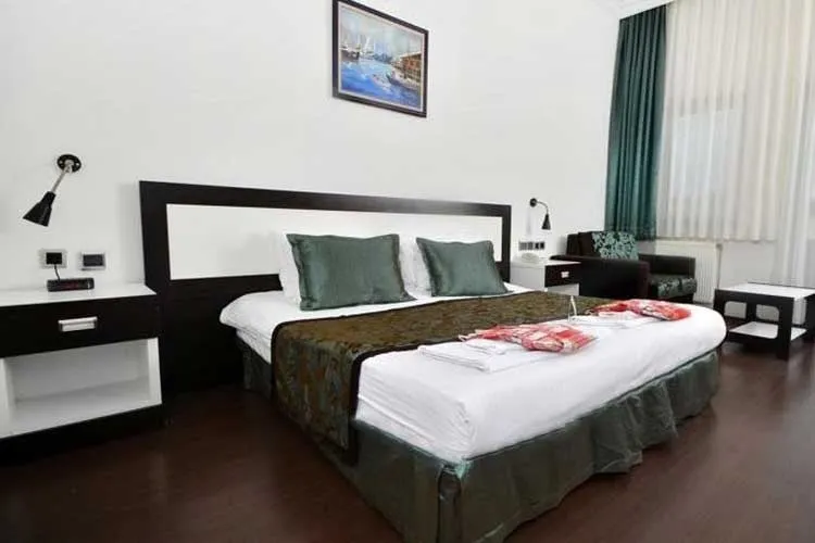 Villa,Bahçe Manzaralı