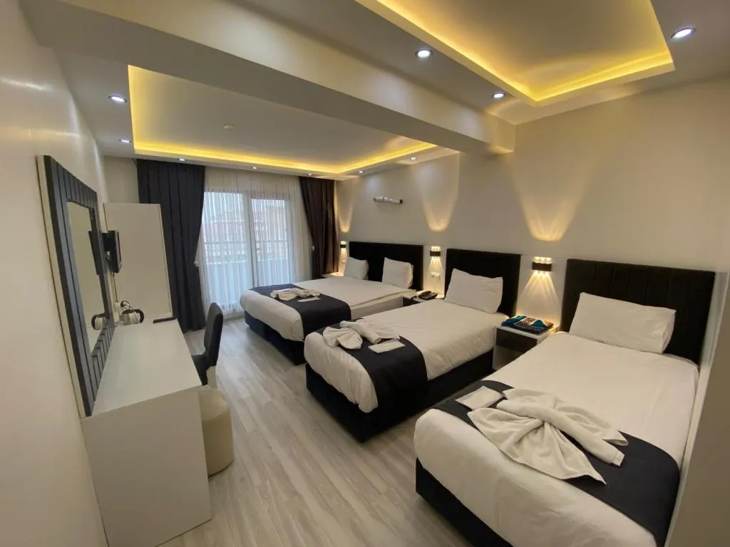 Deluxe Quadruple Room