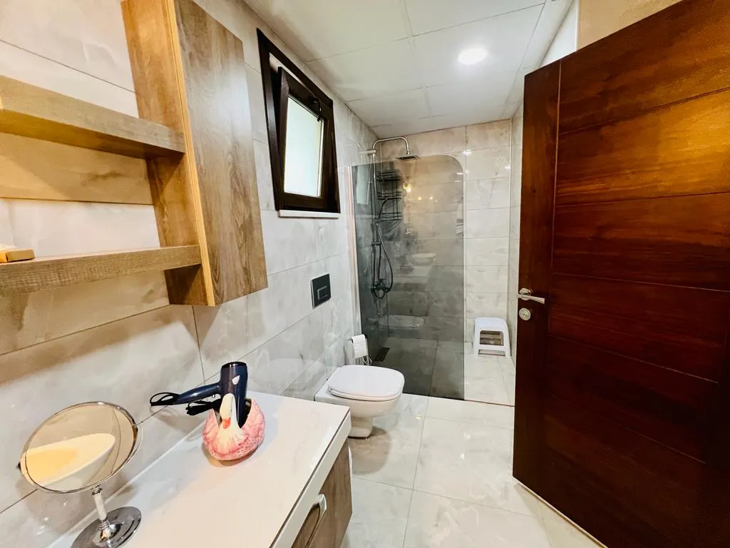 Suite,Deniz ve Bahçe Manzaralı,Fransız Balkonlu