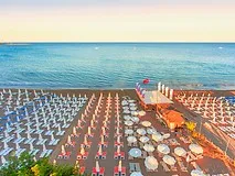 Sun Club Side