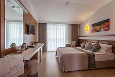 Sun Club Side