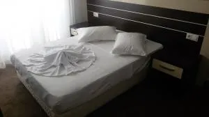 Uytun Otel