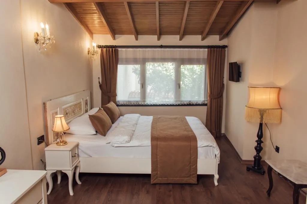 Premium Room,Bahçe Manzaralı,1. Kat