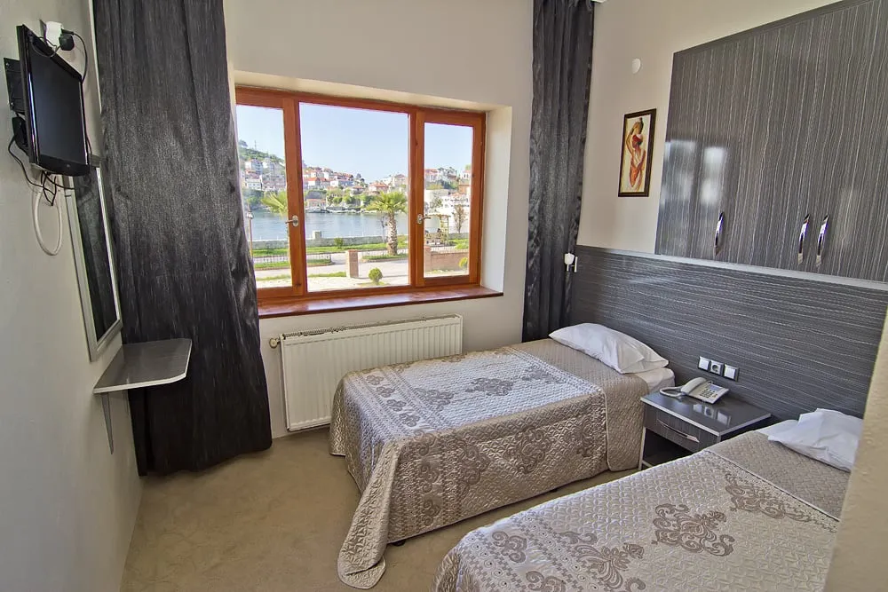 Deniz Manzaralı Standart Oda