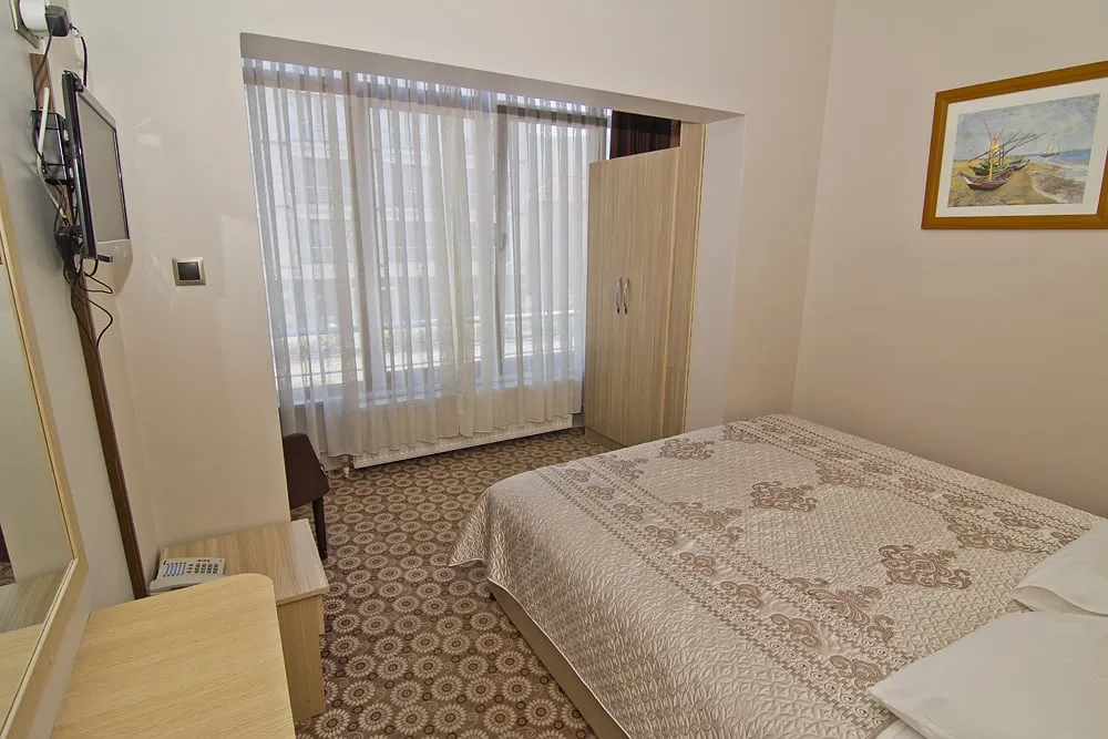 Standart Oda Şehir Manzaralı