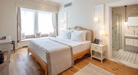 Cumbalı Deluxe Oda,Bahçe veya Sokak Manzaralı,2. Kat