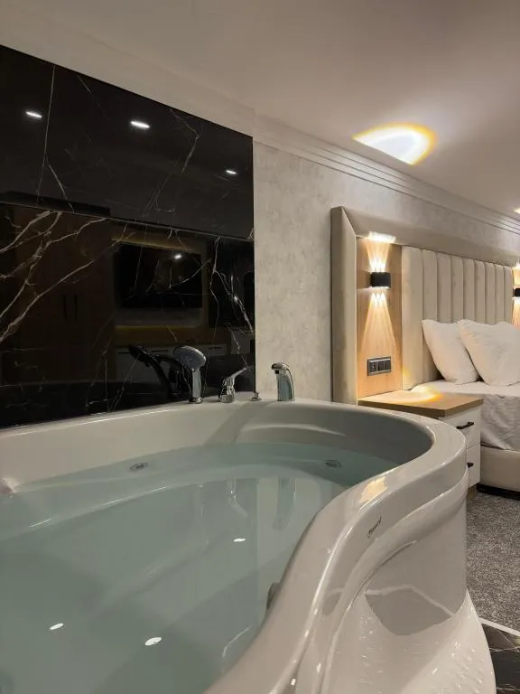 King Suite - Jakuzili,Şehir Manzaralı,Teraslı