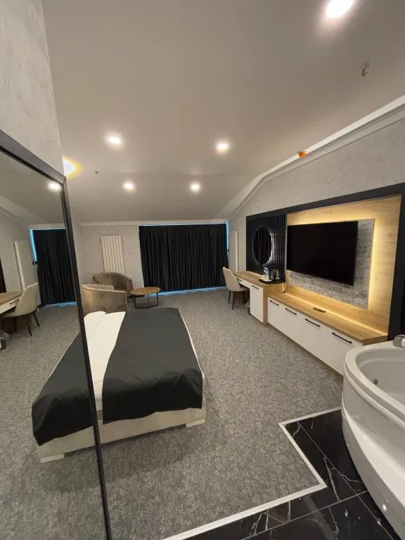 King Suite - Jakuzili,Şehir Manzaralı,Teraslı
