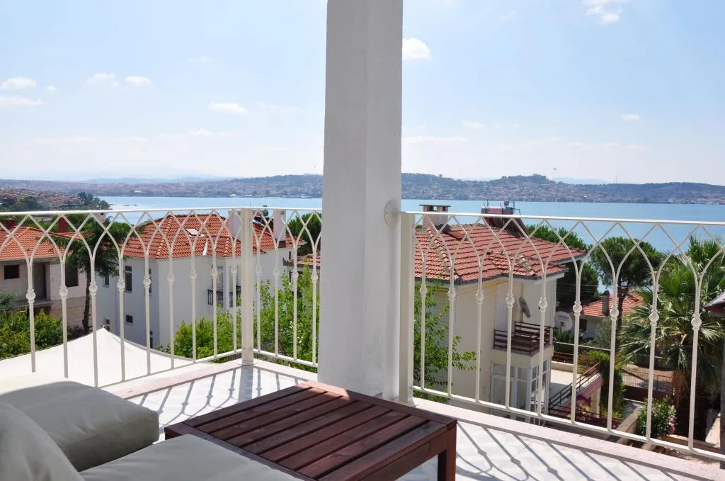 Deluxe Oda,Deniz Manzaralı,Balkonlu